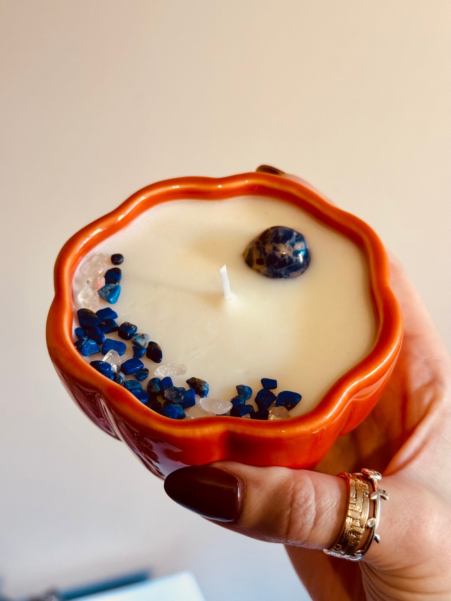 Bougie citrouille 🎃 - chocolat/noisette🌰 - Lapis-lazuli/Sodalite