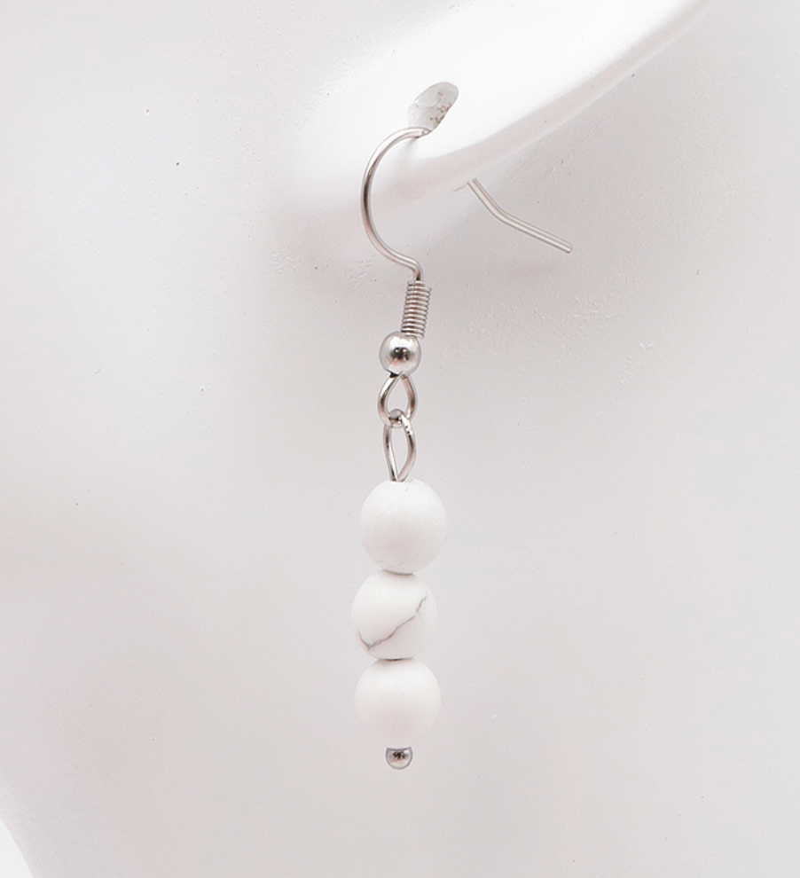Boucles d'oreilles en perles Howlite blanche - Acier inoxydable