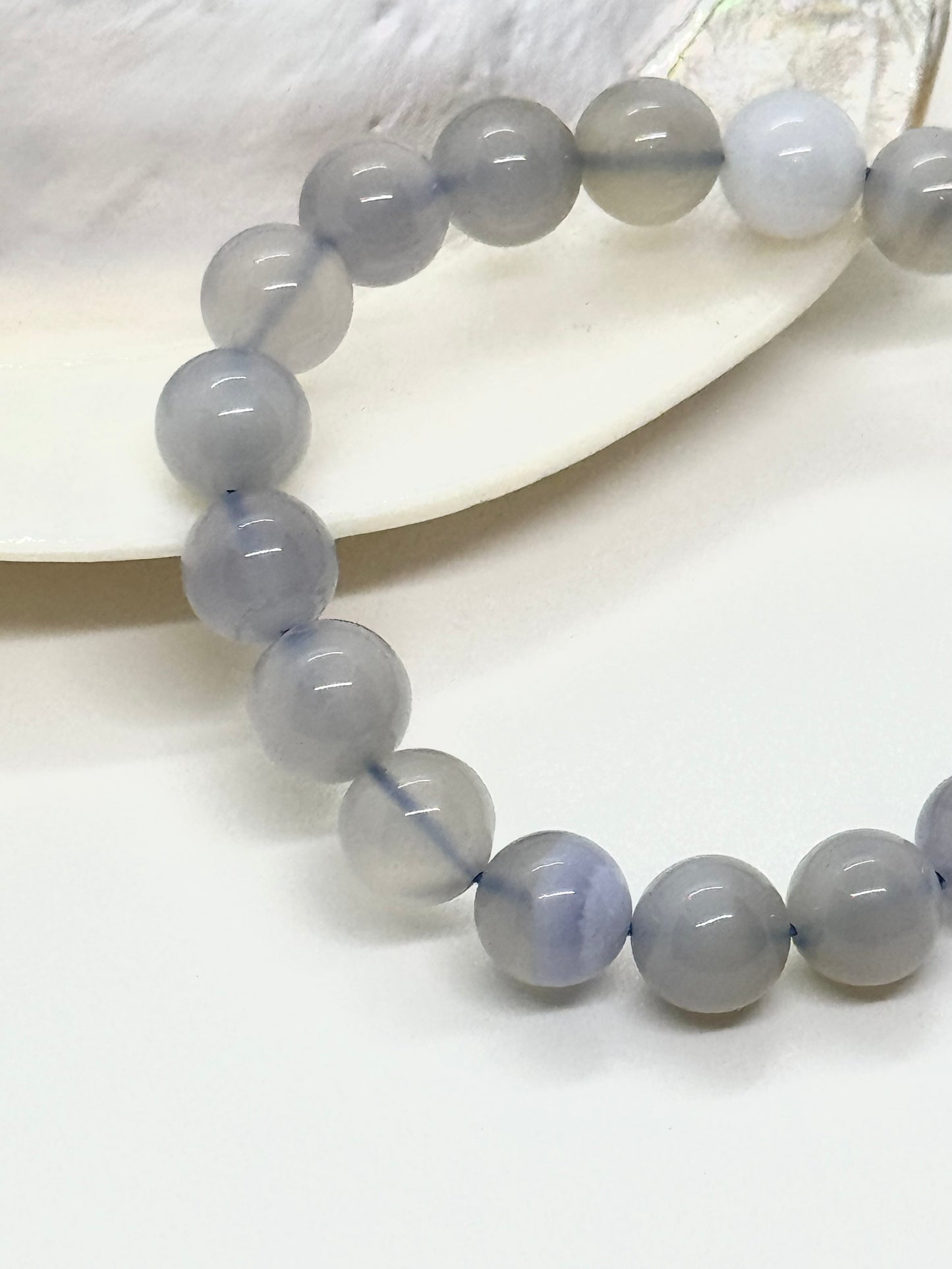 Bracelet en perles Calcédoine bleue - 10mm