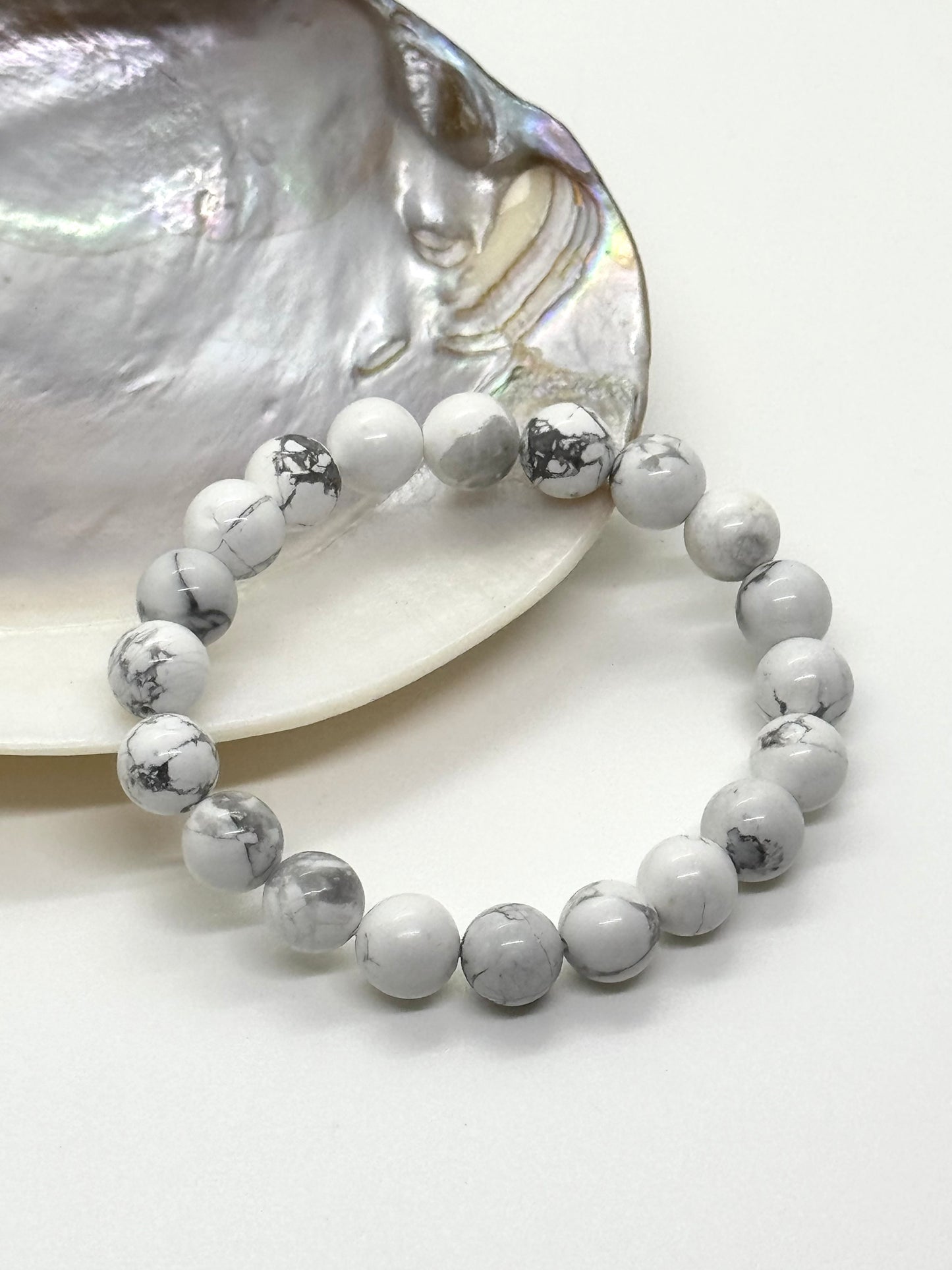 Bracelet en perles Howlite blanche - 10mm