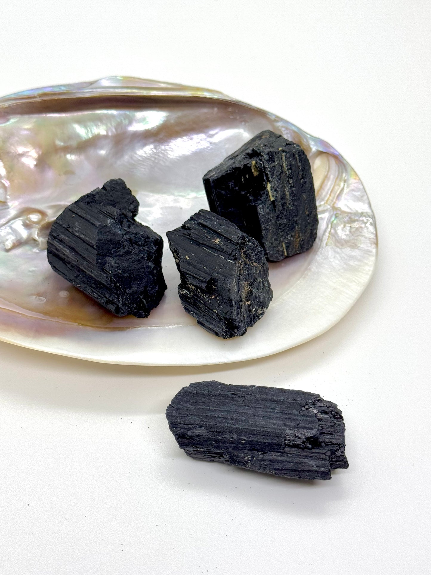 Pierre naturelle de Tourmaline noire brute - 20g