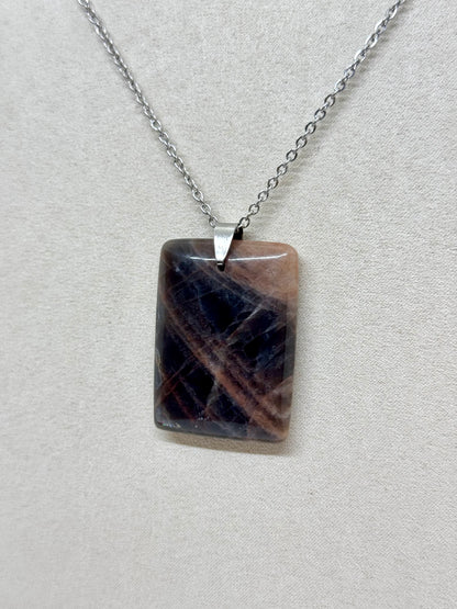 Collier pierre plate rectangle Pierre de Lune noire - Chaîne en acier inoxydable