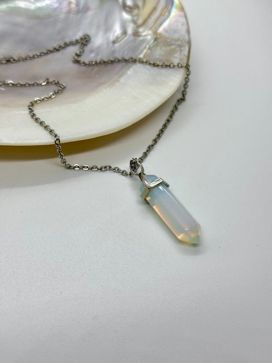 Collier pendentif pointe Opalite - Chaîne acier inoxydable