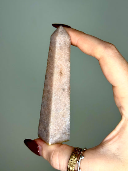 Tour Améthyste rose